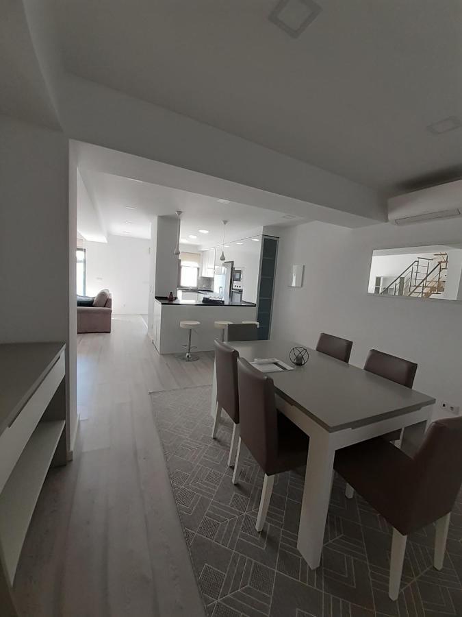 Lisbon Tagus River 2 Suites Private Pool D アルマダ エクステリア 写真