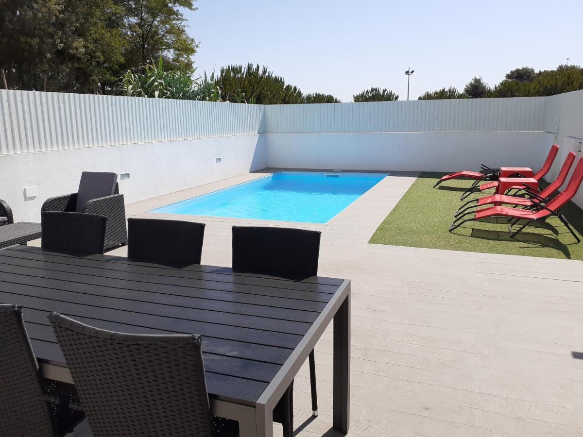 Lisbon Tagus River 2 Suites Private Pool D アルマダ エクステリア 写真