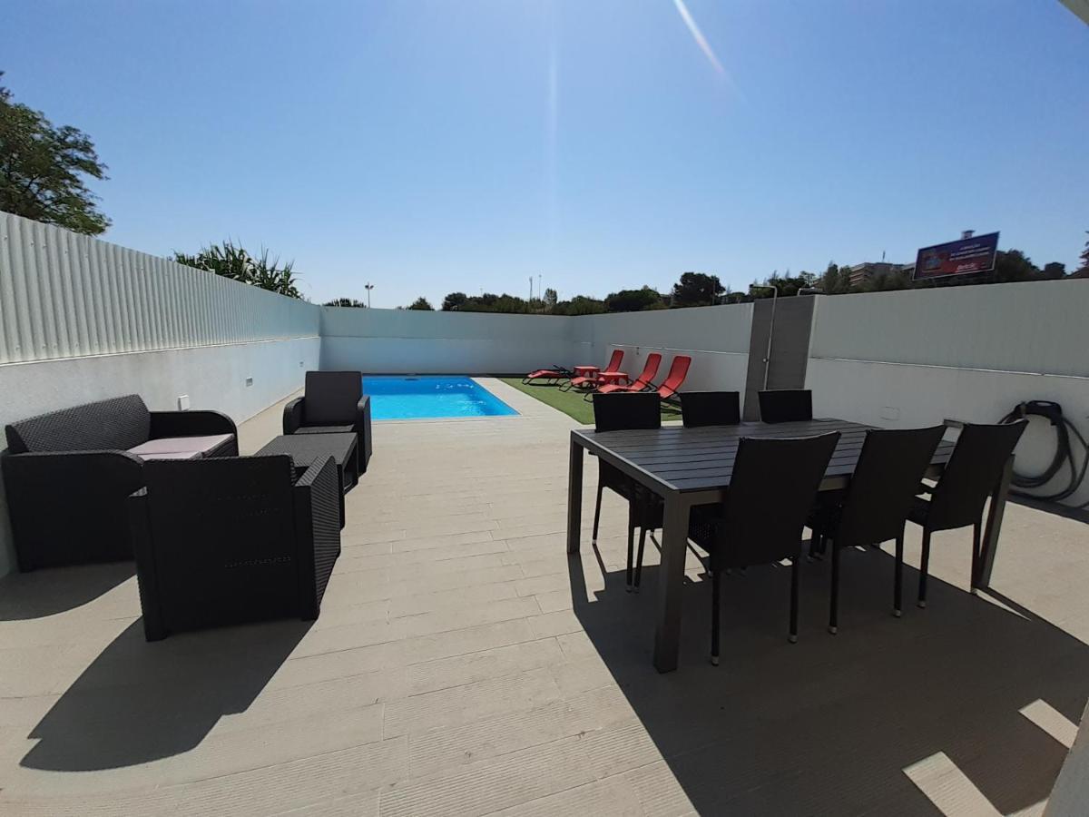 Lisbon Tagus River 2 Suites Private Pool D アルマダ エクステリア 写真