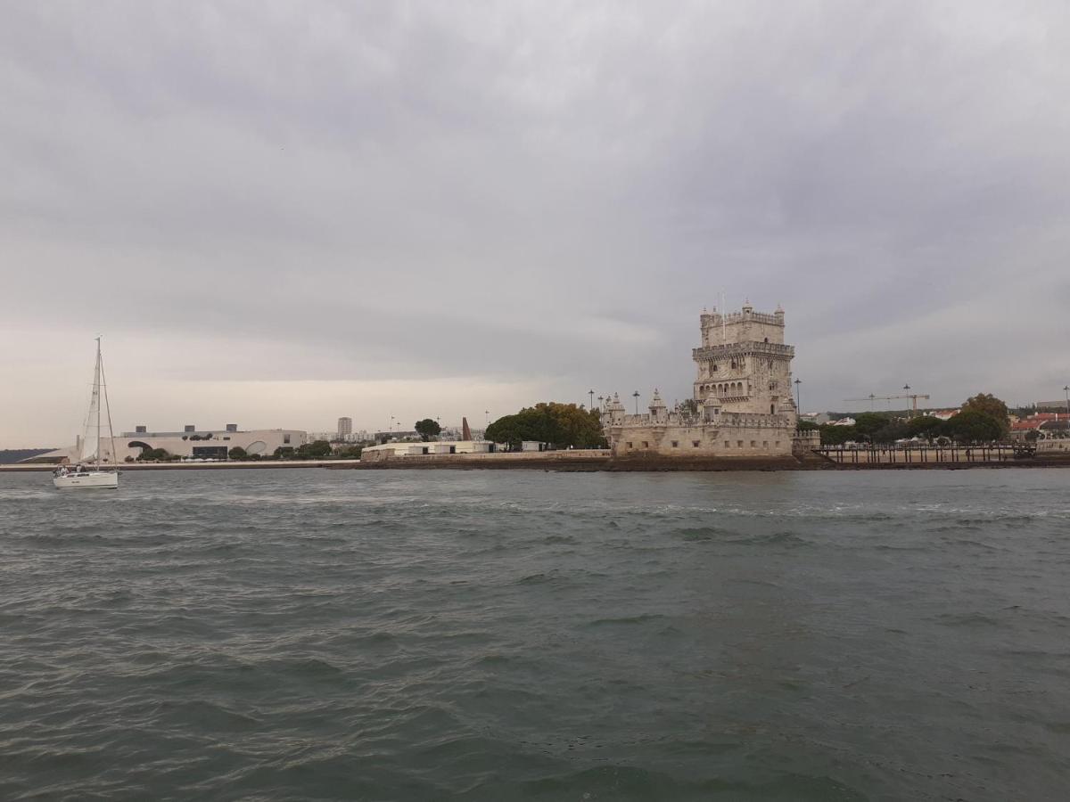 Lisbon Tagus River 2 Suites Private Pool D アルマダ エクステリア 写真
